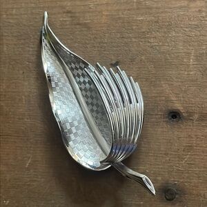 Coro Pegasus Leaf Brooch